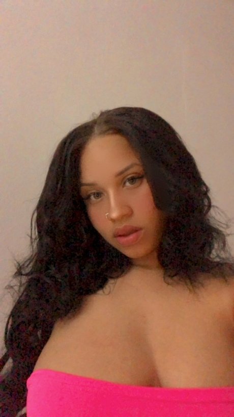 Lunaomy nice pornstar galleries