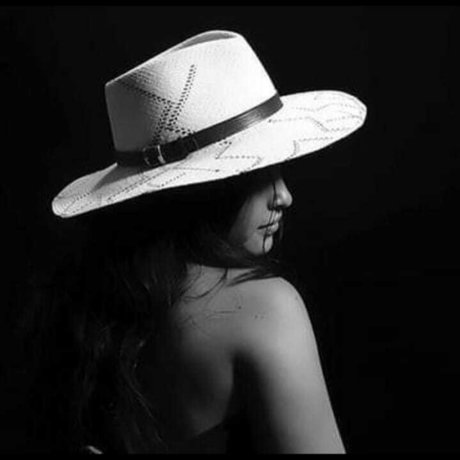 luaaay model best photos