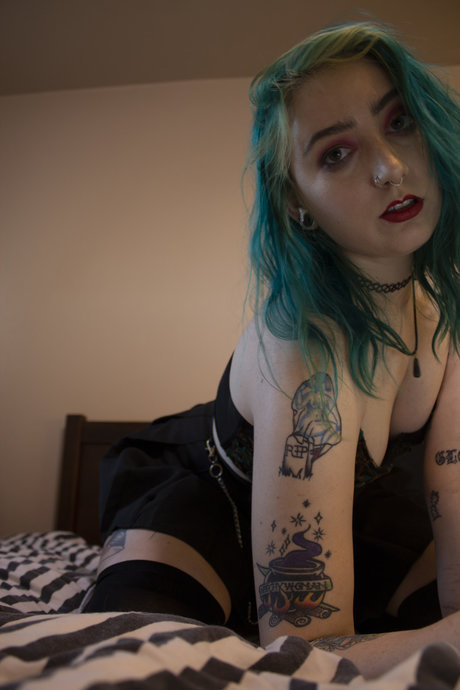 Manic Mondae Free pornstar top gallery