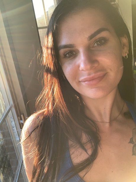 Manda_ perfect model images