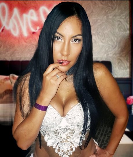 anime onlyfans naked pic