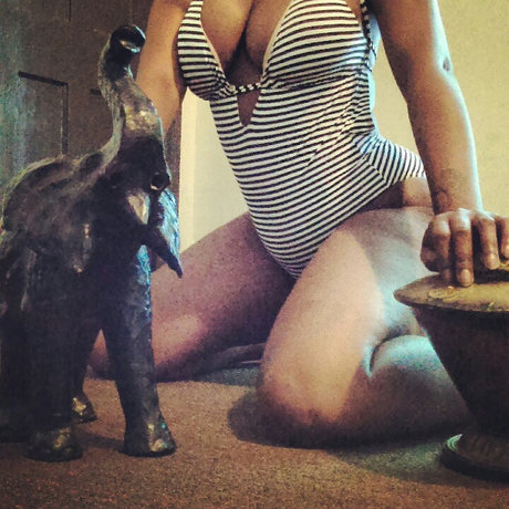 Blu Jay Swan star erotic gallery