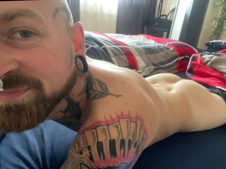 Maiki exclusive model gallery