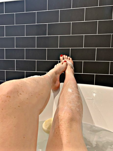 small penis onlyfans pretty picture