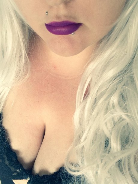 Miss Melody Rain pornstar free img