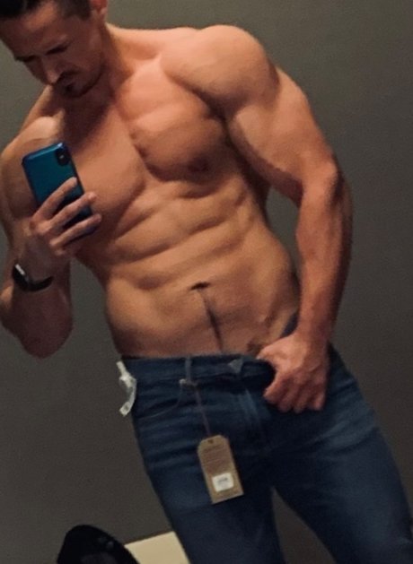 MeatheadX nude actress img