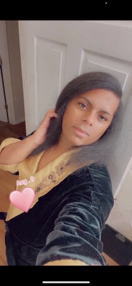 Daniel White xxx actress photo