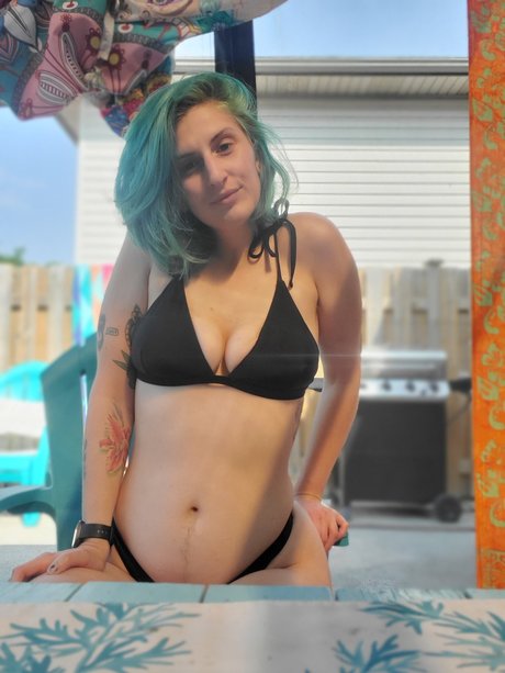 Mira Kate star sexy archive