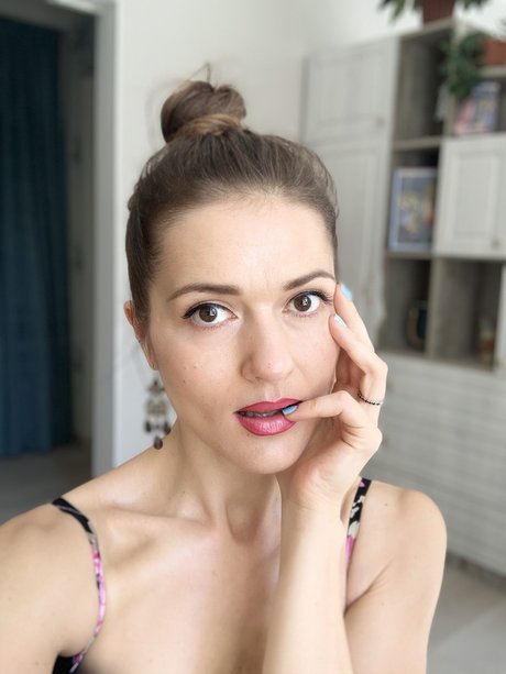 sex girls onlyfans pretty img