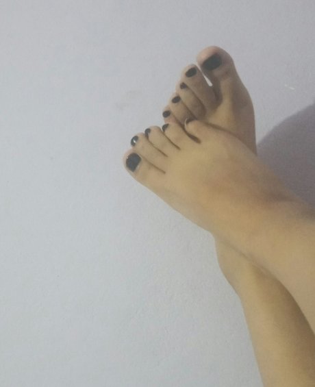 MilaMia model nude img