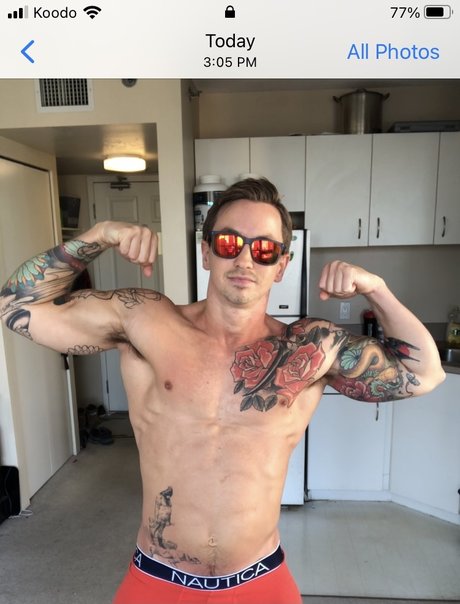 Mike Pillar star xxx img