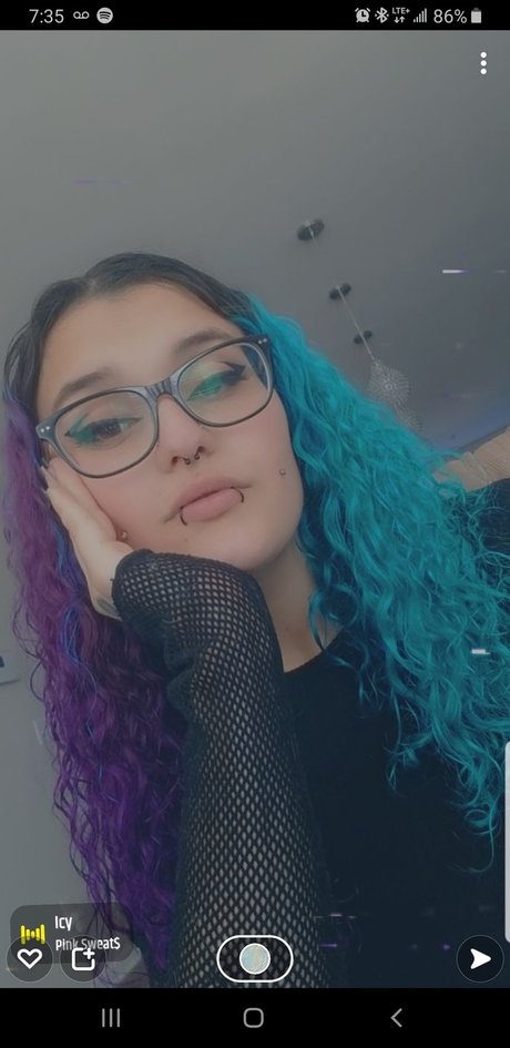 Sophi top star gallery