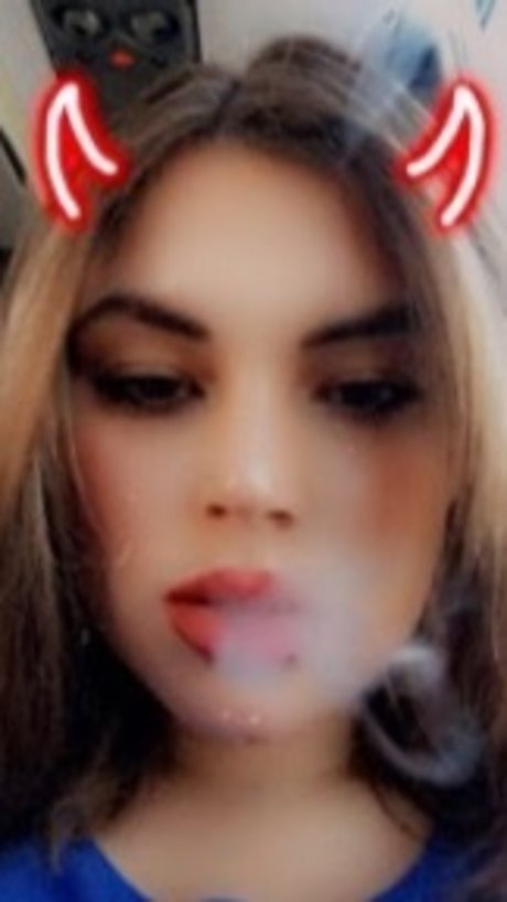 MiaaCamillaa nude pornstar pics