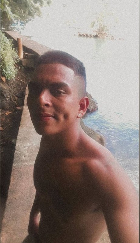 Mateo Florez pornstar sexy img