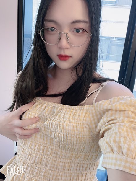 teen young onlyfans beautiful naked image