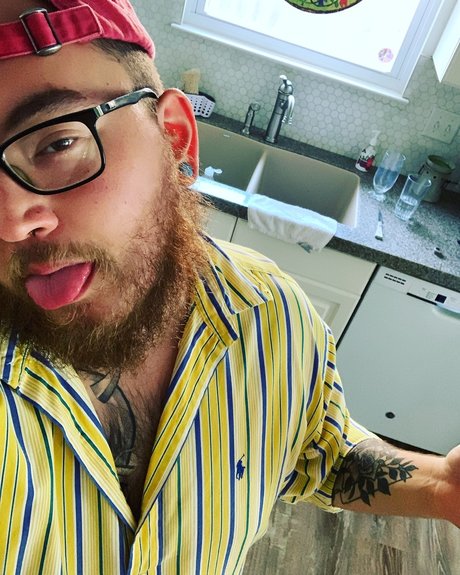 James Everhard star nude pics