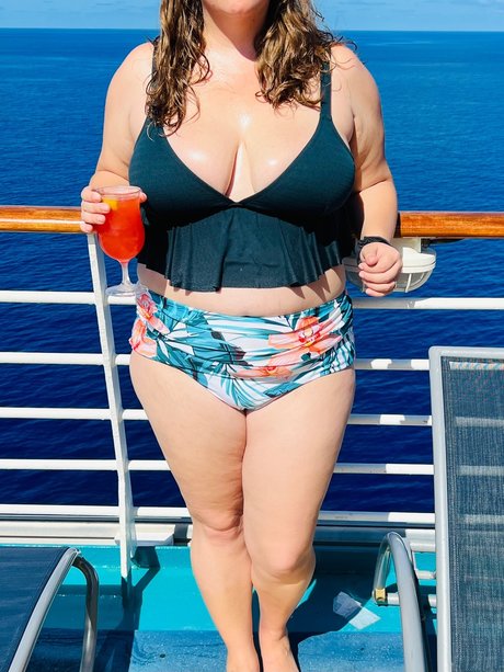 Mombod porn star images