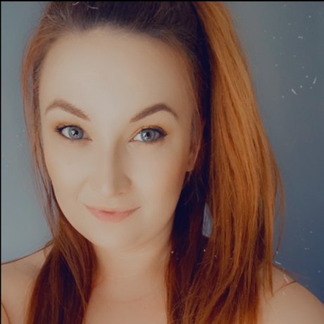 Mistress May model pretty pic