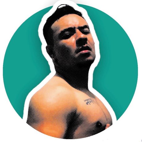 TATAN star porn picture