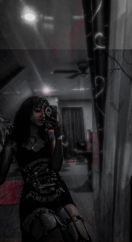 Little Em high quality actress archive