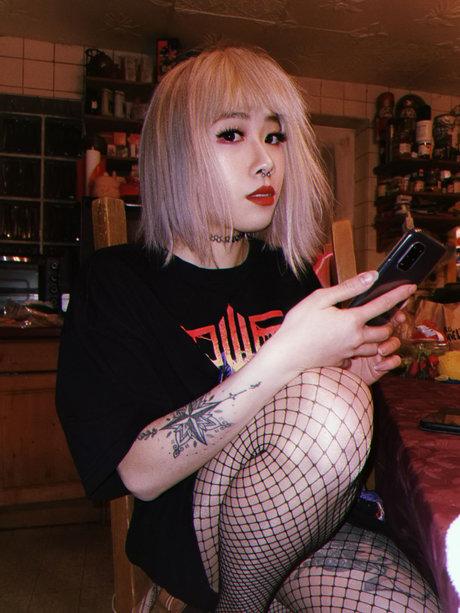 Nakitofu pornographic star pic