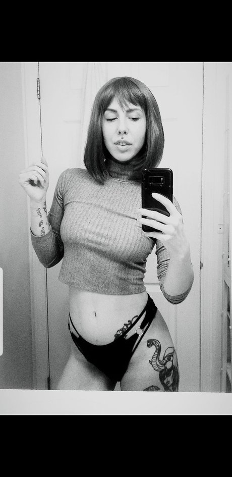 MuseTings model best pics