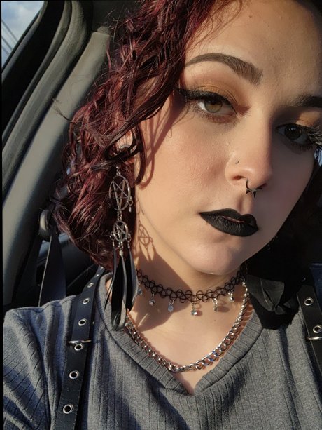 Harley Quinnzel pornstar photos