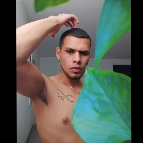 Alex Mart nez nude pornstar pics