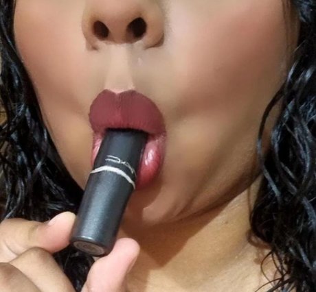 Mrs Kanel star galleries