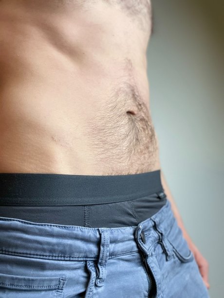 Frankly Hammers model naked pic