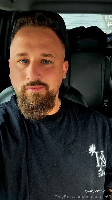 Porkpie model pretty galleries