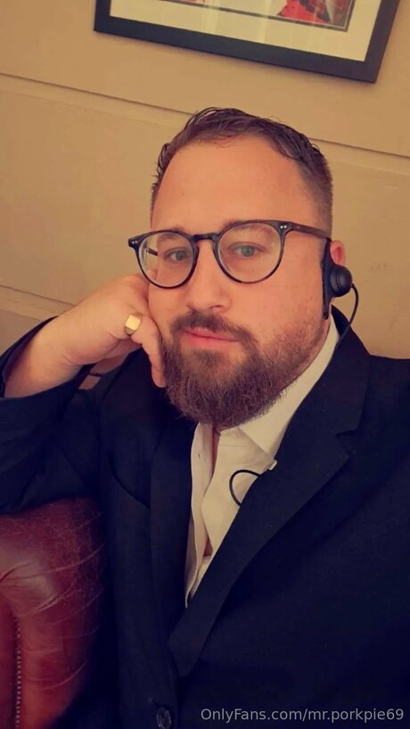 Porkpie pretty model pics