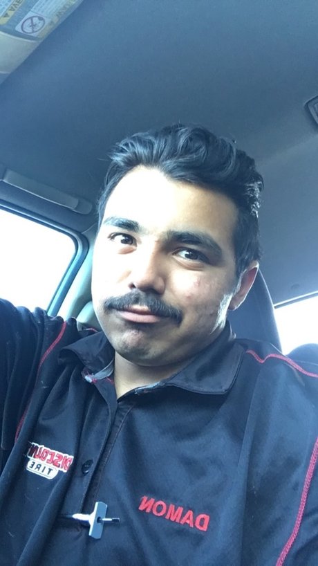 Badgerdaddy nude model pictures