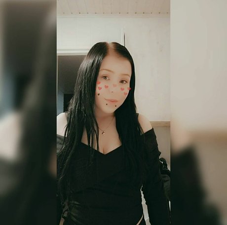 nennnii nude pornstar img