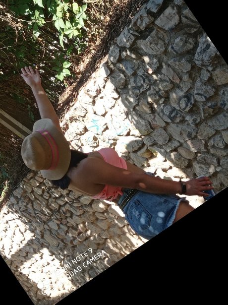 Neley high quality actress images