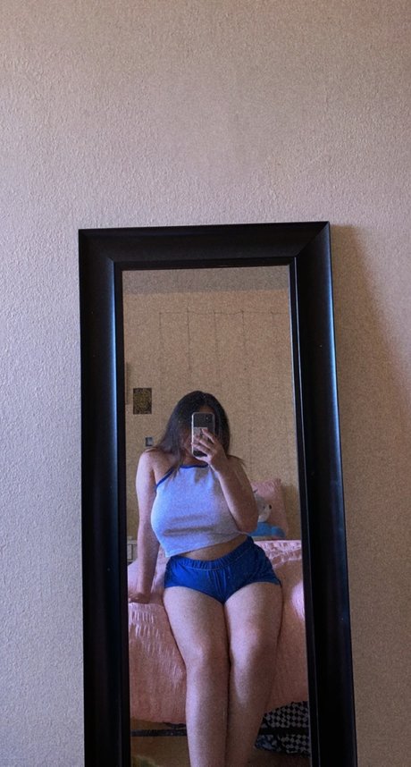 nee adult actress gallery