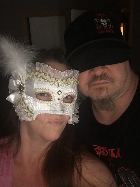 ncsexy couple art star pics