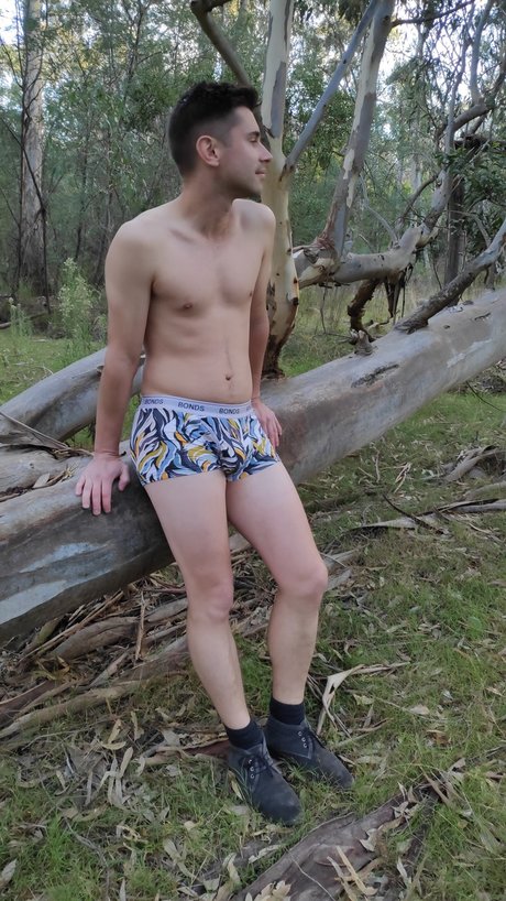 Naughty Rudd star free gallery