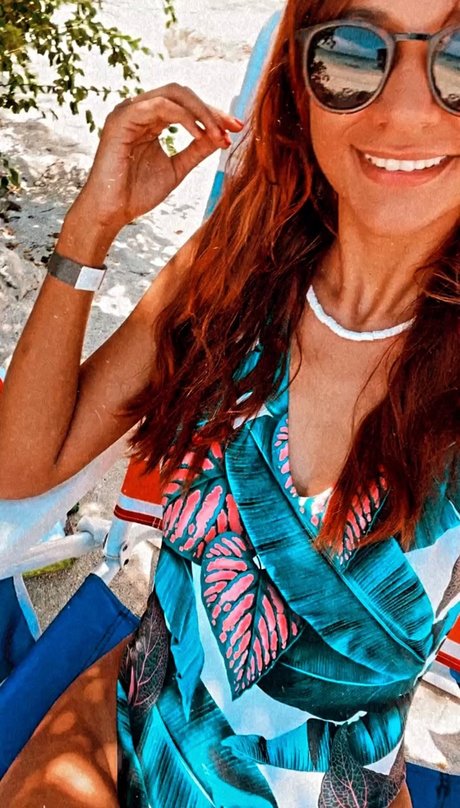 Natasha Quin model pretty gallery