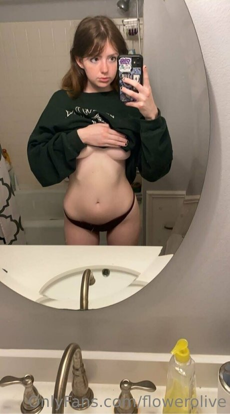 flowerolive model pretty pictures