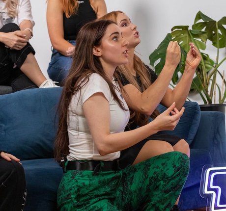 Loserfruit art model galleries