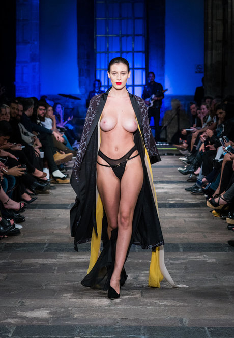 naked milf onlyfans free naked pictures