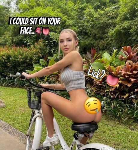 melanie fitbabe star exclusive pictures