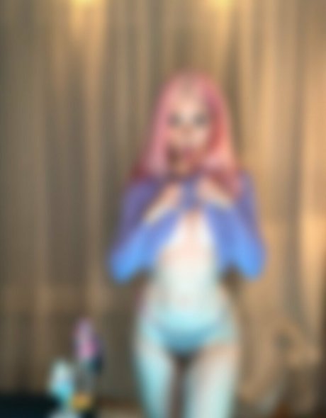 sinzor adult model pic