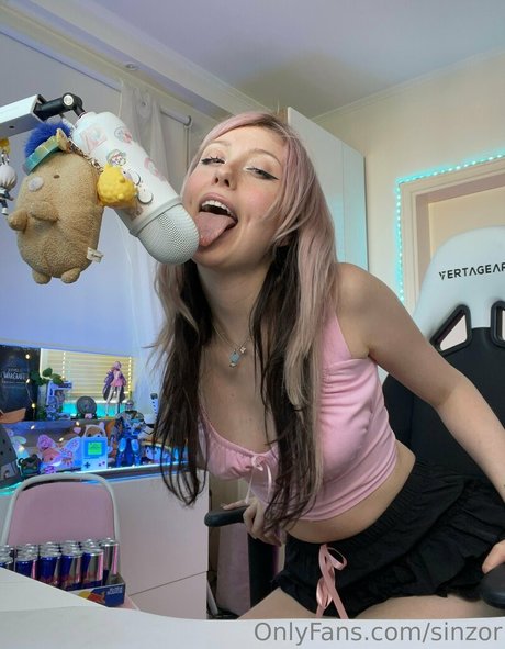 sinzor model adult images