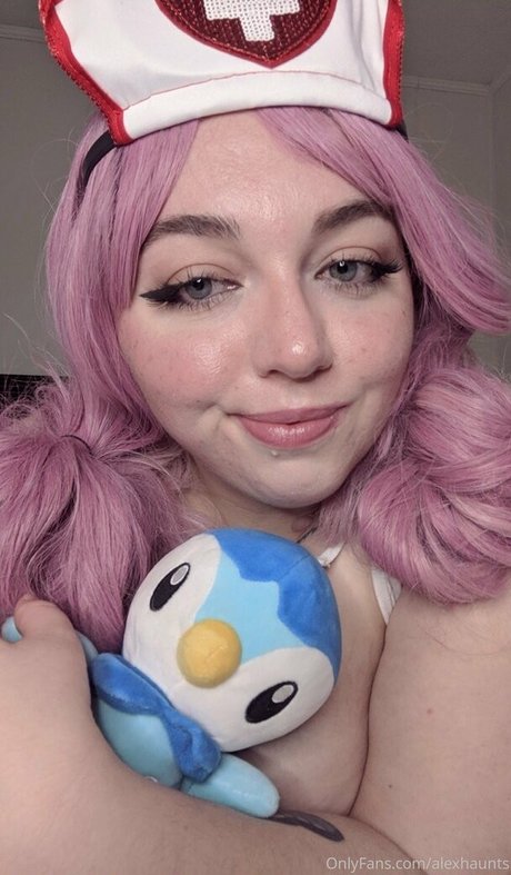 alexhaunts model top pic