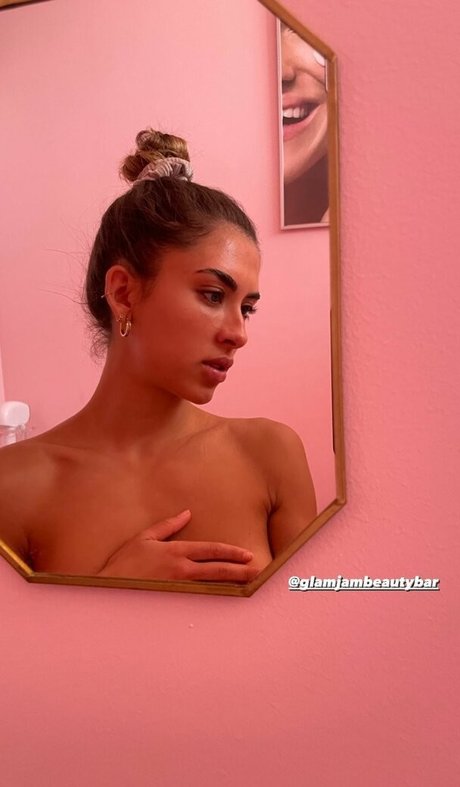 bikini princess onlyfans free porn image