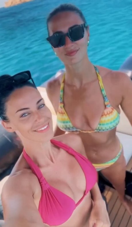 ebony sloppy onlyfans top images