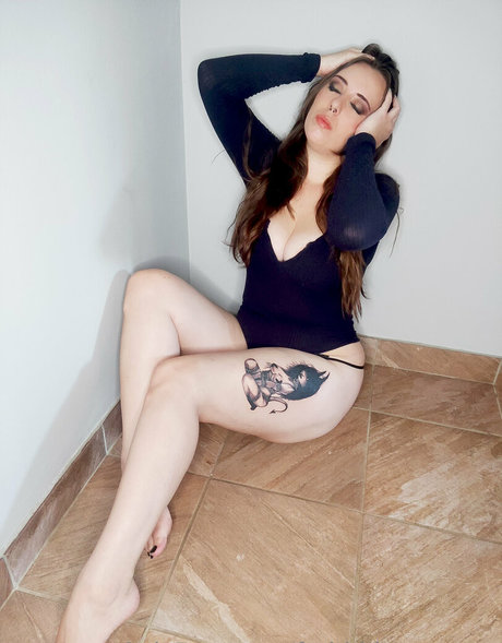 hairy legs onlyfans hot sexy img