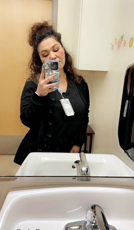 fat girls onlyfans sexy nude photos